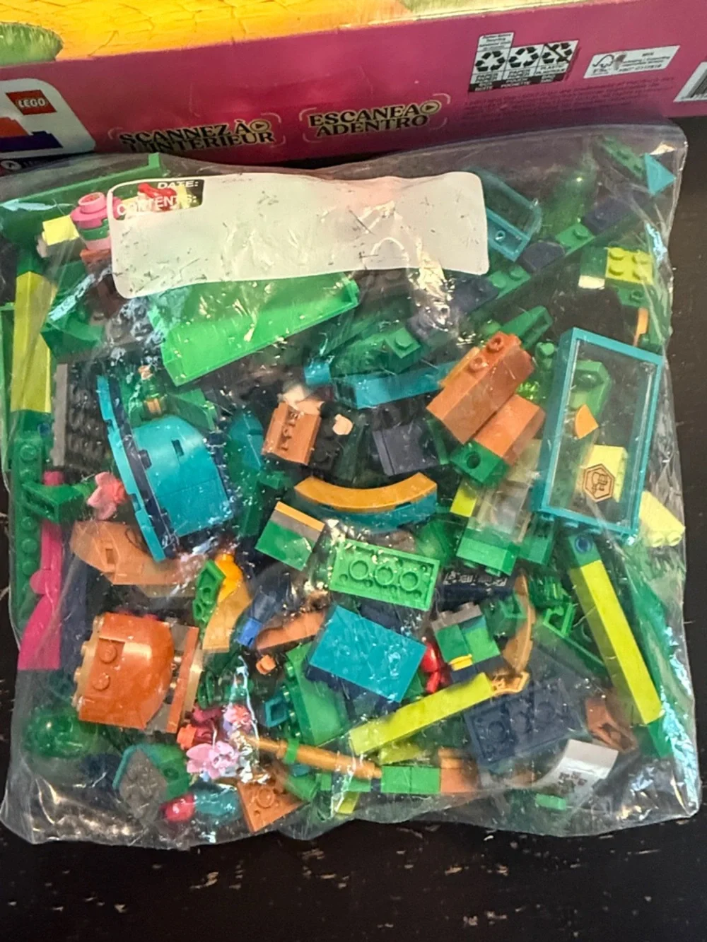 LEGO Wicked Emerald City Playset - Green, Gold, Pink